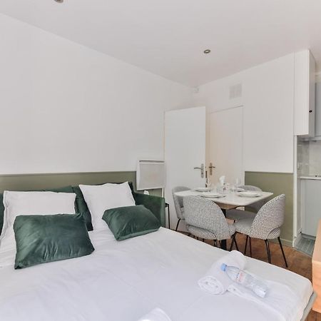Independant Flat: Canal St Martin&Trains Stations! Παρίσι Εξωτερικό φωτογραφία